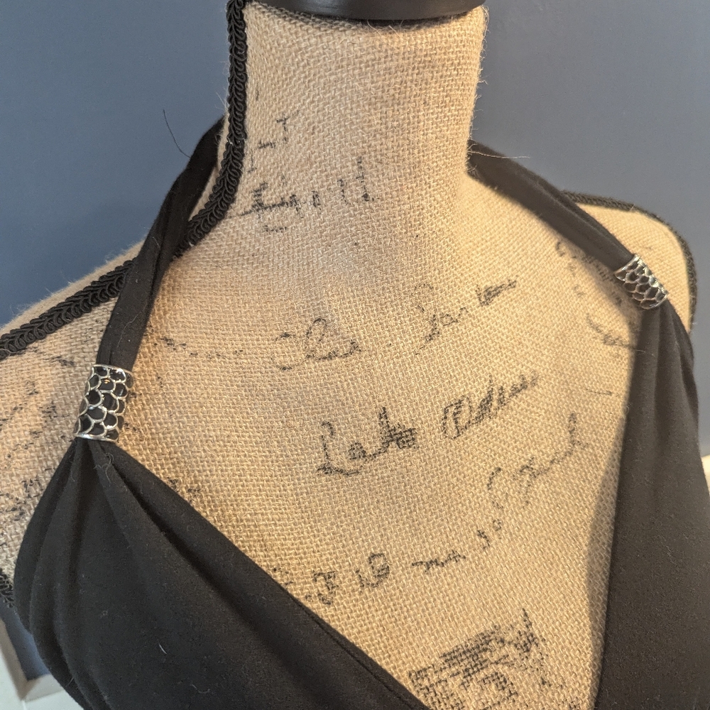 Express Halter Dress - Picture 2 of 11